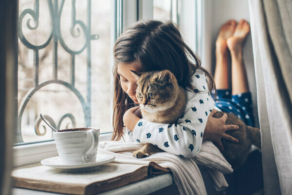 9 sorprendenti vantaggi di vivere con un gatto