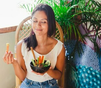 Mindful eating: I 5 vantaggi di avere un'alimentazione consapevole