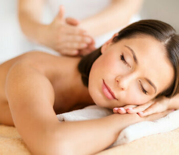 I 6 benefici del massaggio rilassante a livello fisico e mentale