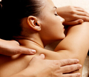 Massoterapia decontratturante: 7 Benefici di questo tipo di massaggio